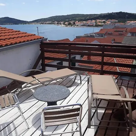 Modern 45 M² + Sea View