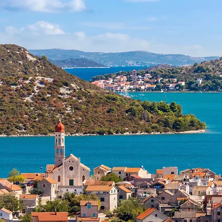 Apartament Modern 45 M² + Sea View Betina (Sibenik-Knin)