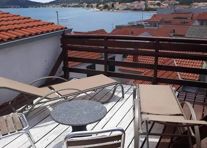 Modern 45 M² + Sea View